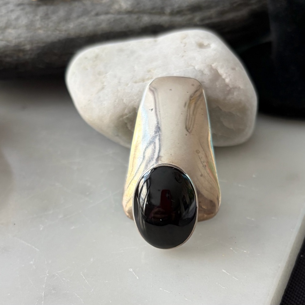 Native American Vintage Onyx Earrings - Picture 4 of 11